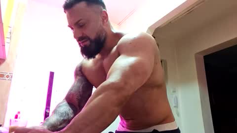 Adonis online show from November 9, 2025, 11:08 am