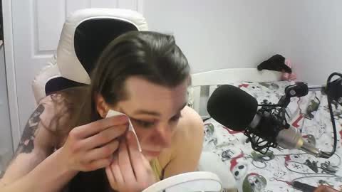 Snapshot of adonisblossoms chatting on May 23, 2026, 11:20 pm adonisblossoms online show from May 23, 2026, 11:20 pm