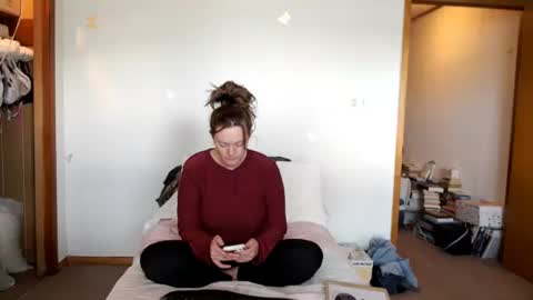 Snapshot of adorable22 chatting on October 19, 2025, 7:03 pm adorable22 online show from October 19, 2025, 7:03 pm