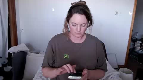 Snapshot of adorable22 chatting on November 5, 2025, 10:10 pm adorable22 online show from November 5, 2025, 10:10 pm