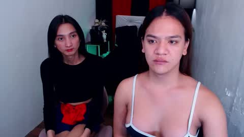 Snapshot of adorable_andrea chatting on December 17, 2024, 7:37 pm adorable_andrea online show from December 17, 2024, 7:37 pm