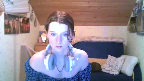Snapshot of adorable_sparkle chatting on February 14, 2025, 3:15 pm adorable_sparkle online show from February 14, 2025, 3:15 pm