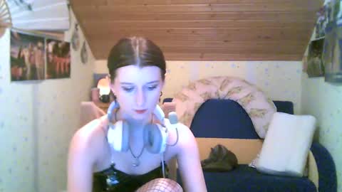 Snapshot of adorable_sparkle chatting on February 16, 2025, 7:38 pm adorable_sparkle online show from February 16, 2025, 7:38 pm
