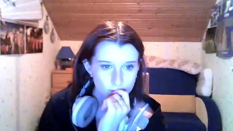Snapshot of adorable_sparkle chatting on March 3, 2025, 4:24 pm adorable_sparkle online show from March 3, 2025, 4:24 pm