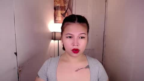 adorabletsforyouxx online show from December 1, 2025, 8:52 am