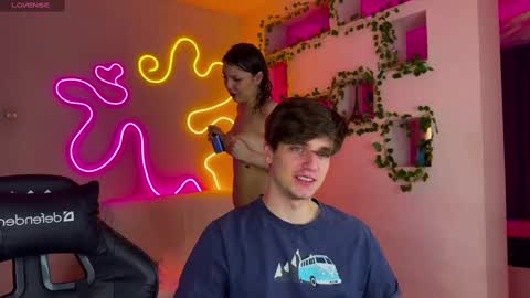 adrean_sofi online show from February 28, 2025, 10:09 am