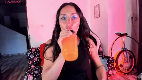 Adrena10 online show from March 5, 2026, 11:01 pm