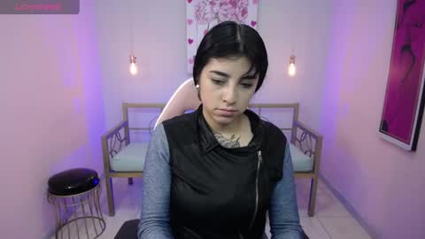 Adri  online show from March 30, 2026, 12:50 pm