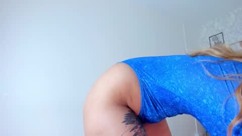 Snapshot of adria_ross chatting on October 23, 2025, 12:26 pm Adriana online show from October 23, 2025, 12:26 pm