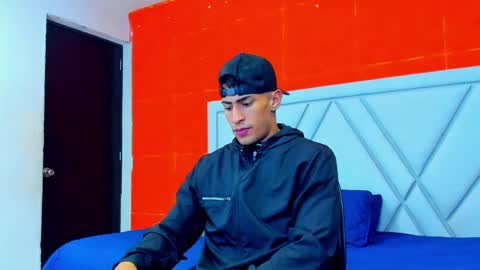 Snapshot of adrian_rae chatting on October 11, 2025, 6:06 pm   online show from October 11, 2025, 6:06 pm