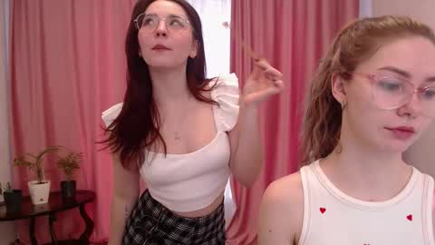 Adriana online show from February 16, 2026, 7:04 am