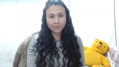 Adriana Tellez online show from October 2, 2025, 4:47 pm