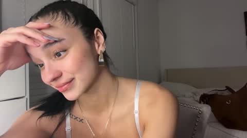 Adrianna  online show from February 13, 2025, 3:50 am