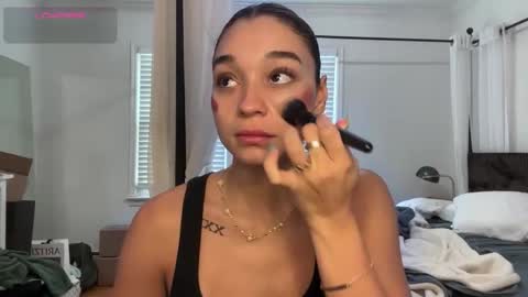 Adrianna  online show from March 5, 2026, 5:42 pm