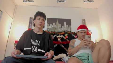 Adrian online show from November 28, 2025, 3:42 am