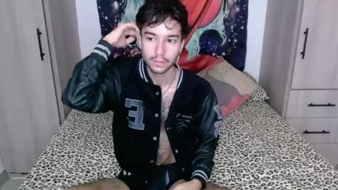 adrien_polo online show from May 24, 2026, 11:48 am