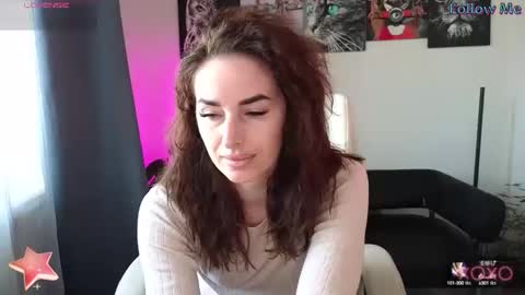 Adriana online show from February 20, 2025, 7:34 am