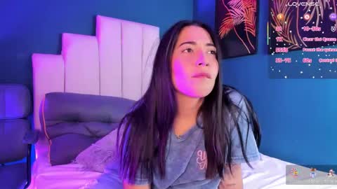 adriienne_ online show from March 18, 2026, 8:45 pm