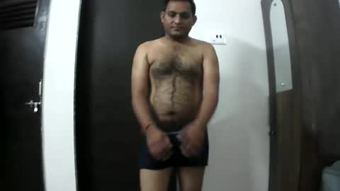 Snapshot of adudeandsexy chatting on April 19, 2026, 6:10 pm adudeandsexy online show from April 19, 2026, 6:10 pm