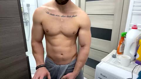 Mrrfitt online show from October 28, 2025, 6:06 am