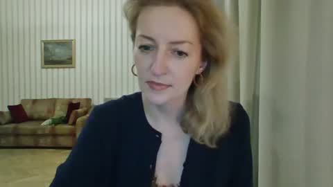 Snapshot of aeroliss chatting on July 3, 2026, 6:36 pm aeroliss online show from July 3, 2026, 6:36 pm