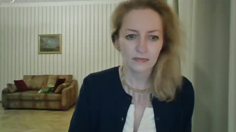 Snapshot of aeroliss chatting on July 28, 2026, 7:39 pm aeroliss online show from July 28, 2026, 7:39 pm