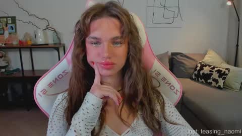 Naomi My instagram account - teasing naomi online show from March 20, 2026, 3:33 am