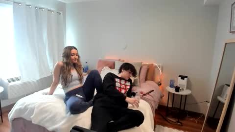 Niko online show from March 22, 2026, 12:25 am