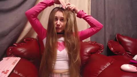 afeliya_shy online show from September 15, 2025, 7:03 pm