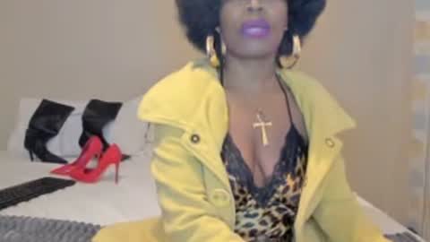 Snapshot of aficangagqueen chatting on July 12, 2026, 8:22 pm AfricanSquirtQueen online show from July 12, 2026, 8:22 pm