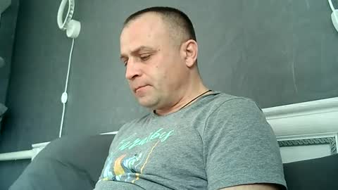 Sasha online show from March 8, 2025, 9:28 am