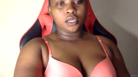 stella online show from October 1, 2025, 4:02 pm