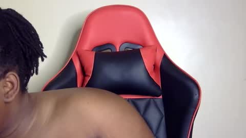 stella online show from November 17, 2025, 3:40 pm