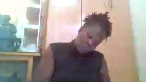 i wish to be someones real princess online show from June 28, 2026, 10:32 am
