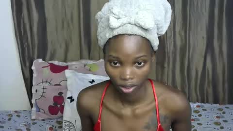 africana_slimqueen online show from April 16, 2026, 5:47 pm