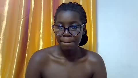 Snapshot of afrikan_desire chatting on February 14, 2026, 1:19 pm afrikan_desire online show from February 14, 2026, 1:19 pm