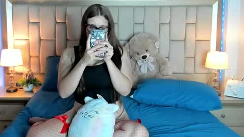 carol online show from April 18, 2026, 3:32 am