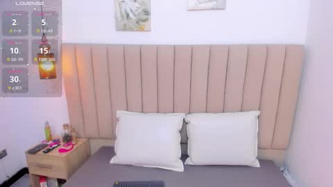 Vr.  online show from October 14, 2025, 11:33 am