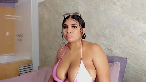 Afrodita Ross online show from May 31, 2026, 12:45 pm