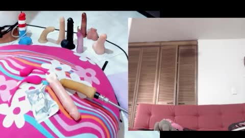 afroditacute16 online show from October 20, 2025, 12:05 pm