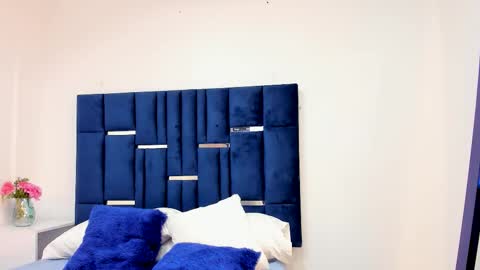 A F R O D I T A  E V A N S online show from February 24, 2026, 3:43 pm