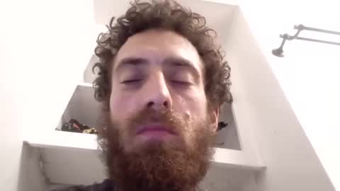 Snapshot of afromanblake chatting on December 28, 2024, 10:44 pm afromanblake online show from December 28, 2024, 10:44 pm