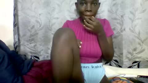 Snapshot of afronubians_ chatting on March 6, 2025, 4:52 am pink and josphen online show from March 6, 2025, 4:52 am