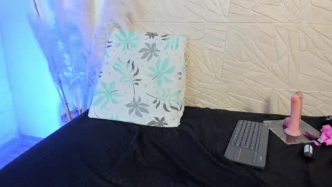 Snapshot of agata__rose chatting on January 30, 2025, 10:19 pm agata__rose online show from January 30, 2025, 10:19 pm