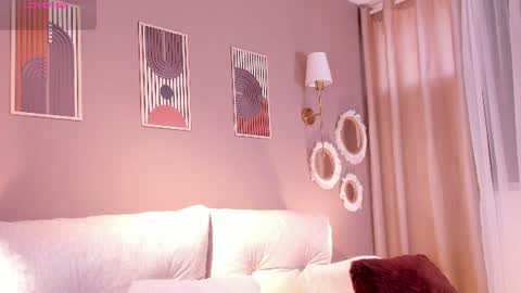 Snapshot of agata_laurent_ chatting on June 28, 2026, 11:00 pm Agata Lauret online show from June 28, 2026, 11:00 pm