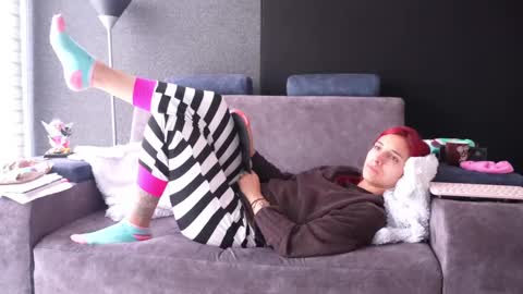 Snapshot of agatacollinsss chatting on September 20, 2025, 2:07 pm Agata Collinss online show from September 20, 2025, 2:07 pm