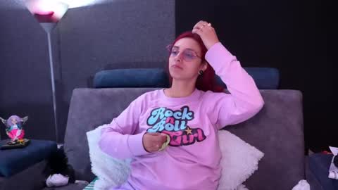 Snapshot of agatacollinsss chatting on September 29, 2025, 5:34 am Agata Collinss online show from September 29, 2025, 5:34 am