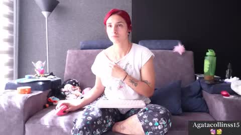 Snapshot of agatacollinsss chatting on November 18, 2025, 2:43 pm Agata Collinss online show from November 18, 2025, 2:43 pm