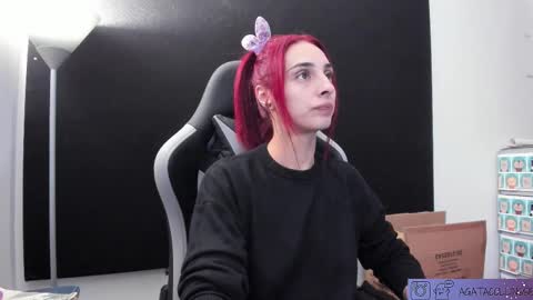 Snapshot of agatacollinsss chatting on March 1, 2026, 10:45 pm Agata Collinss online show from March 1, 2026, 10:45 pm