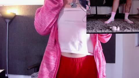 Agata Collinss online show from May 16, 2026, 5:26 am